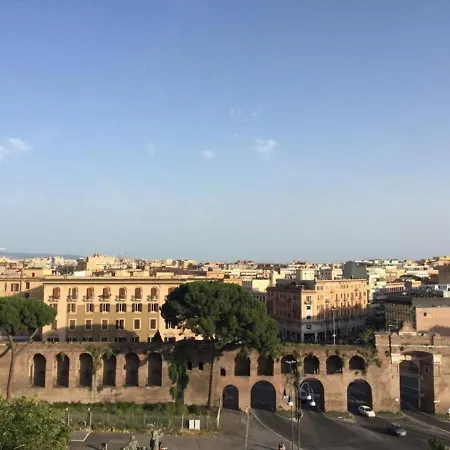 Attico In San Giovanni Laterano *