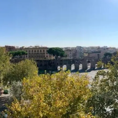 Attico In San Giovanni Laterano Roma