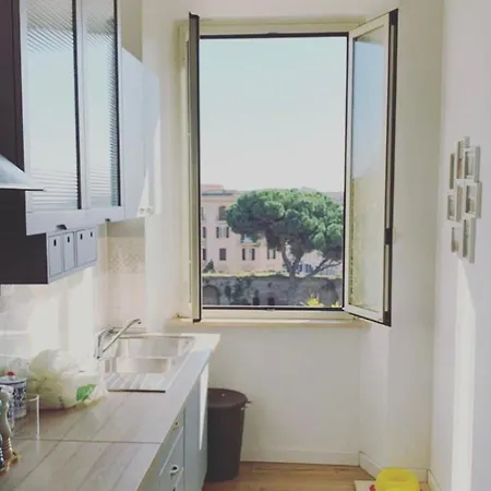 Attico In San Giovanni Laterano Apartamento *